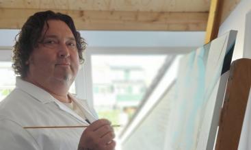 Expositie 'Iedereen anders' | kleurrijke portretten van vrouwelijke modellen Afbeelding behorende bij Expositie 'Iedereen anders'