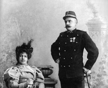 Afbeelding behorende bij Theaterstuk rond Mata Hari | De schaduw van Mata-Hari, Non en haar vader